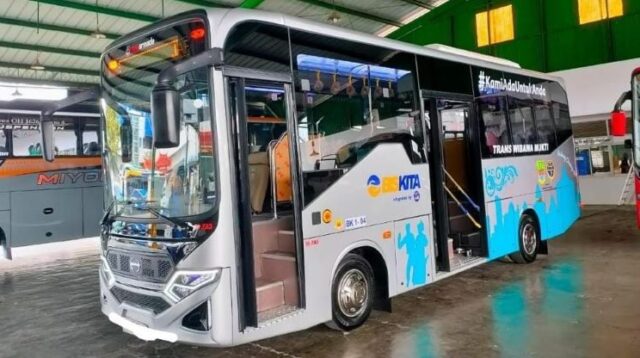 Di awal beroperasi, masyarakat dapat mencoba angkutan umum perkotaan BisKita Trans Wibawamukti ini dengan tarif Rp0 karena sudah ditanggung Pemerintah Kabupaten Bekasi.