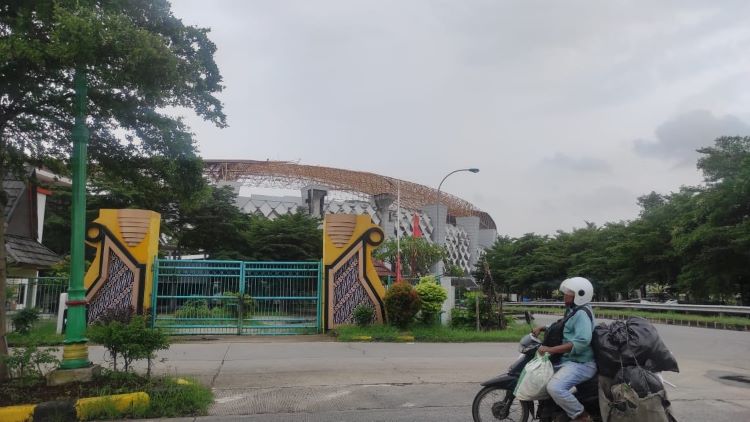 Pemerintah Kabupaten Bekasi telah menganggarkan dana sebesar Rp15 miliar dalam APBD 2025 untuk memperbaiki Stadion Wibawamukti.