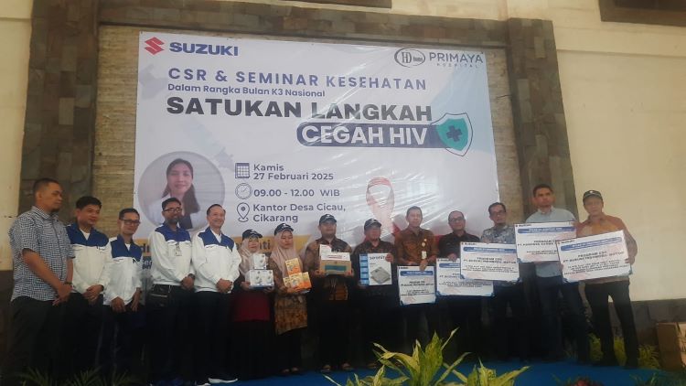 Selain menggelar seminar kesehatan, PT Suzuki Indomobil Motor juga menyalurkan CSR dalam bentuk berbagai peralatan kesehatan, seperti peralatan cek gula darah, kolesterol dan asam urat, alat tensi darah hingga susu. Kegiatan ini digelar di di Kantor Desa Cicau, Kecamatan Cikarang Pusat, Kabupaten Bekasi, Kamis (27/02).