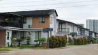 PT Lippo Cikarang Tbk (LPCK), pengembang properti dengan fasilitas berstandar internasional di Lippo Cikarang Cosmopolis (LCC), terus berupaya memperkenalkan produk-produk residensial dan komersial baru di kawasan LCC.