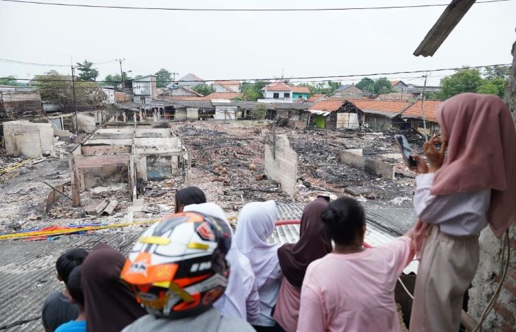 Kondisi Pasar Bojong di Kampung Kedung Gede, Desa Bojongsari, Kecamatan Kedungwaringin, Kabupaten Bekasi pasca insiden kebakaran beberapa waktu lalu.