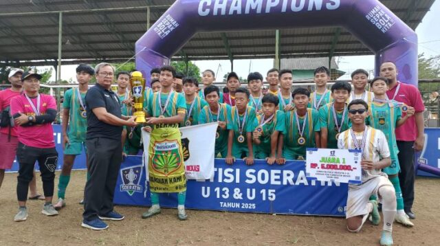 SSB Bintang Muda Jatireja sukses meraih gelar juara setelah menundukkan SSB ASSES dengan skor tipis 1-0 pada final Piala Soeratin U-15 Kabupaten Bekasi.