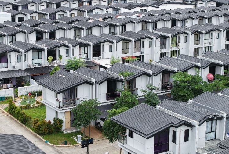 Sebagai bagian dari inovasi perusahaan, PT Lippo Cikarang Tbk (LPCK) telah meluncurkan XQ Livin, produk hunian yang dirancang khusus untuk generasi muda di Cikarang Selatan, Kabupaten Bekasi.