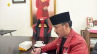 Bupati Bekasi, Ade Kuswara Kunang.