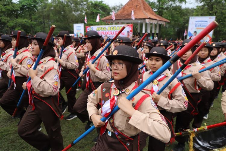 Apel Besar Hari Pramuka ke-64 tingkat Kabupaten Bekasi di Bumi Perkemahan Karang Kitri, Kecamatan Bojongmangu, pada Kamis (14/08).