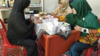 Dalam upaya meningkatkan kualitas hidup warga lanjut usia (lansia), Puskesmas Karangsatria, Kecamatan Tambun Utara, Kabupaten Bekasi meluncurkan program inovatif bertajuk Lanjut Usia Nikmat dengan Akal Sehat Hidup Bahagia (Lunasuha). Program ini dirancang untuk memberikan pelayanan kesehatan berbasis pendekatan holistik yang mencakup aspek fisik, mental, dan spiritual bagi lansia.