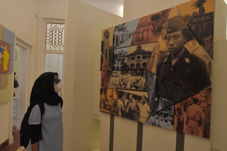 Kabupaten Bekasi telah memasuki usia ke-75 tahun pada 15 Agustus 2025. Dalam perjalanan panjangnya, Kabupaten Bekasi memiliki sejarah pemerintahan yang penuh dinamika.