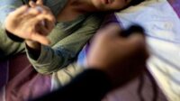 Seorang bocah berusia 14 tahun berinisial TNP menjadi korban kekerasan seksual yang dilakukan oleh ayah tirinya, Anda Supriadi (42). Peristiwa ini berlangsung selama tujuh tahun, sejak tahun 2018, dengan memanfaatkan kondisi rumah yang sering kosong.