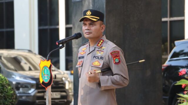 Kapolres Metro Bekasi, Kombes Pol Mustofa