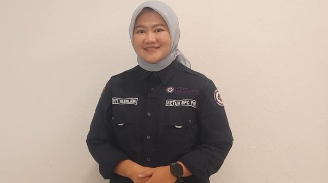 Ketua PHRI Kabupaten Bekasi, Tuti Nurcholifah Yasin