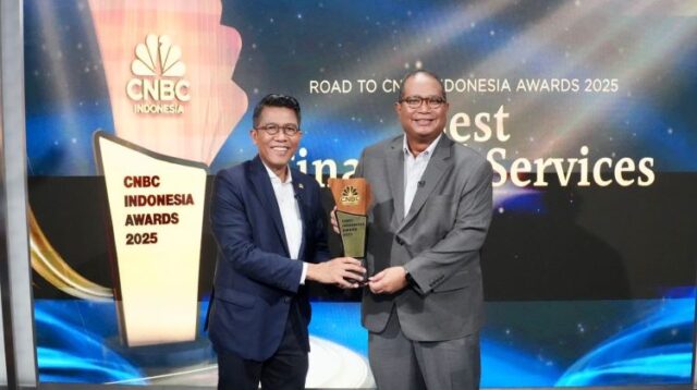 PT Permodalan Nasional Madani (PNM) kembali menorehkan prestasi gemilang di tingkat nasional dengan meraih penghargaan bergengsi Global Microfinance & Female Empowerment Award dalam ajang CNBC Indonesia Awards 2025
