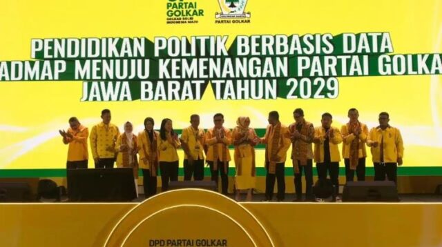 Kader Partai Golkar diminta untuk menjadi ujung tombak dalam mendukung dan menyukseskan program prioritas Presiden dan Wakil Presiden di wilayah Provinsi Jawa Barat. Program-program tersebut meliputi Makan Bergizi Gratis (MBG), Sekolah Rakyat, dan Koperasi Merah Putih yang menjadi bagian penting dari agenda pembangunan nasional.