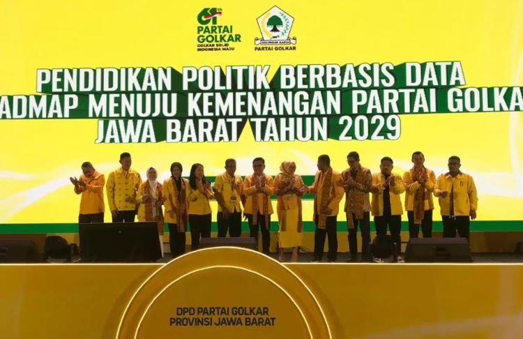 Kader Partai Golkar diminta untuk menjadi ujung tombak dalam mendukung dan menyukseskan program prioritas Presiden dan Wakil Presiden di wilayah Provinsi Jawa Barat. Program-program tersebut meliputi Makan Bergizi Gratis (MBG), Sekolah Rakyat, dan Koperasi Merah Putih yang menjadi bagian penting dari agenda pembangunan nasional.