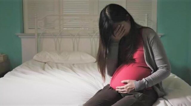 Pengadilan Agama (PA) Cikarang mencatat peningkatan permohonan dispensasi kawin bagi anak di bawah umur sepanjang tahun 2025. Mayoritas permohonan tersebut diajukan akibat kehamilan di luar nikah.