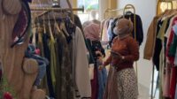 Kaelen Butik resmi membuka operasionalnya di Ruko Sudirman, Jalan Cikarang Baru Raya, Blok B2 No. 18 Jababeka. Dengan mengusung konsep stylish dan ramah di kantong, butik ini menawarkan koleksi pakaian wanita yang modis, berkualitas, dan terjangkau.