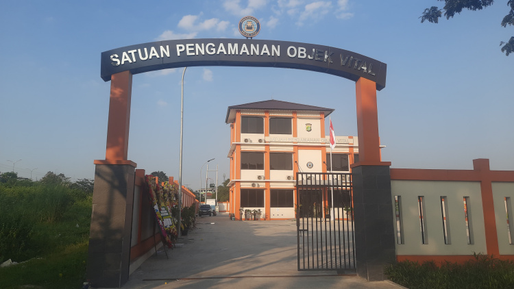 Gedung Satuan Pengamanan Obyek Vital (Sat Pamobvit) Polres Metro Bekasi