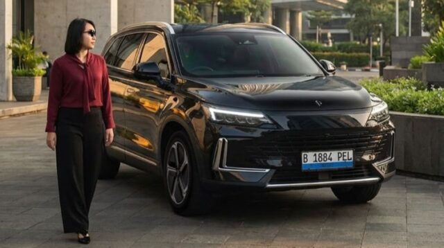 Sebagai pemain baru di industri otomotif nasional, Polytron berhasil membuktikan diri sebagai kompetitor tangguh di pasar kendaraan listrik Indonesia.