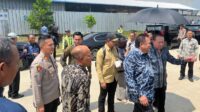 Kapolsek Cikarang Pusat, AKP Elia Umboh memimpin pengamanan dan monitoring kegiatan groundbreaking PT Chateraise Indonesia Manufacturing yang berlangsung di Kawasan Greenland International Industri Center (GIIC), Desa Cicau, Kecamatan Cikarang Pusat, Kabupaten Bekasi, pada Senin (13/04).
