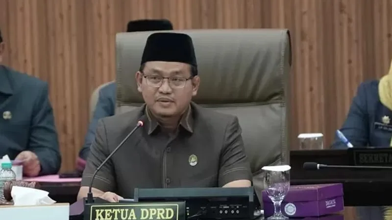 Ketua DPRD Kota Bekasi, Sardi Efendi