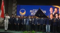 Siti Qomariyah, yang saat ini juga menjabat sebagai Anggota DPRD Provinsi Jawa Barat, dipercaya memimpin DPD NasDem Kabupaten Bekasi periode 2026 - 2029.