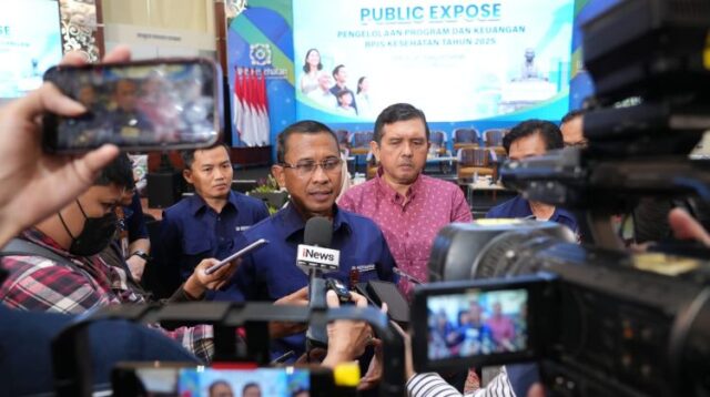 Direktur Utama BPJS Kesehatan, Prihati Pujowaskito usai menghadiri Public Expose Laporan Pengelolaan Program dan Laporan Keuangan BPJS Kesehatan Tahun 2025, Kamis (02/07).