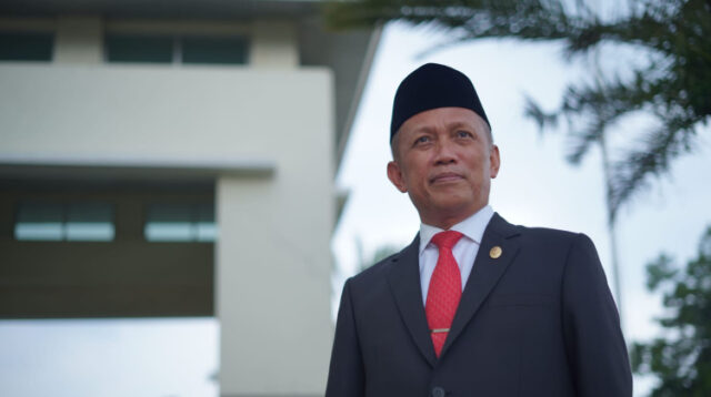 Ketua Umum MUI Kabupaten Bekasi, Prof Mahmud