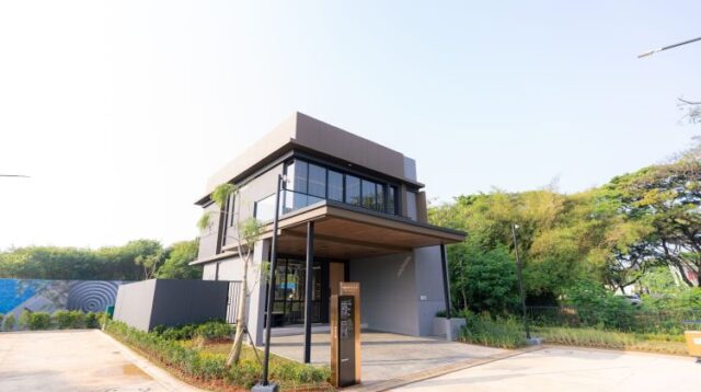 LippoLand menghadirkan OAZE Lakeside Homes sebagai bagian dari kawasan OAZE yang berlokasi di Golden Corridor, salah satu area paling strategis di Lippo Cikarang.