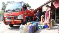 air bersih cibarusah jaya Pendistribusian air bersih di Desa Ridogalih Kecamatan Cibarusah.
