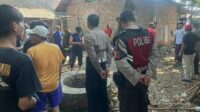 Berdasarkan hasil pemeriksaan di lokasi, sumur yang menjadi lokasi kejadian memiliki kedalaman sekitar 15 meter dengan tinggi genangan air sekitar tiga meter. Kondisi tersebut diperparah karena lubang sumur hanya ditutup menggunakan sepotong papan GRC.
