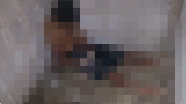 Seorang pekerja bangunan berinisial SH (39), asal Kabupaten Majalengka, ditemukan meninggal dunia di sebuah bangunan ruko yang terletak di kawasan Pasar Tegal Danas, Desa Hegarmukti, Kecamatan Cikarang Pusat, Kabupaten Bekasi, Kamis (02/07) malam. Korban diduga tewas akibat tersengat aliran listrik saat merenovasi bagian kamar mandi.