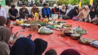 babaritan cikarang timur Tradisi babaritan atau hajat bumi yang digelar masyarakat Kampung Ciranggon, Kecamatan Cikarang Timur, Kabupaten Bekasi, menjadi ruang warga untuk memperkuat silaturahmi dan kebersamaan tanpa membedakan status sosial.