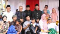 khitanan massal hari jadi bekasi 76 Pemerintah Kabupaten Bekasi menggelar bakti sosial berupa khitanan atau sunatan massal gratis bagi 76 anak dari keluarga kurang mampu dari berbagai kecamatan. Kegiatan tersebut berlangsung di Poliklinik Pemda Kabupaten Bekasi, Sukamahi, Cikarang Pusat, Sabtu (15/08).