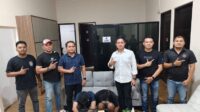 Satuan Reserse Narkoba Polres Metro Bekasi mengungkap dugaan peredaran narkotika jenis sabu yang dikirim hingga ke wilayah Kabupaten Bogor.