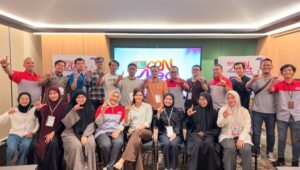 JNE kembali menyelenggarakan JLC Member Gathering di Cikarang pada Kamis, 10 September 2026. Bertempat di Artotel Living World Grand Wisata, Cikarang, acara yang mengusung tema ‘Connect, Collaborate, Grow’ ini menjadi kota ketujuh dalam rangkaian roadshow nasional setelah Bandung, Tangerang, Karawang, Bekasi, Depok, Medan