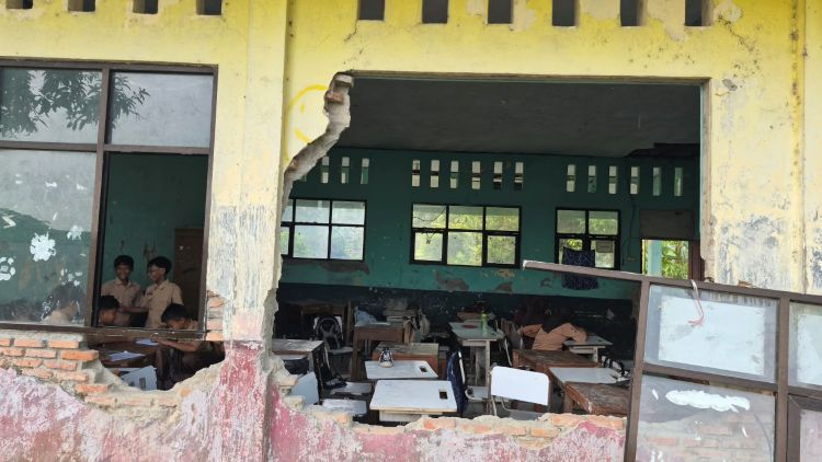 Kondisi Kelas IV SDN Sukajadi 03, Kecamatan Sukakarya, Kabupaten Bekasi.