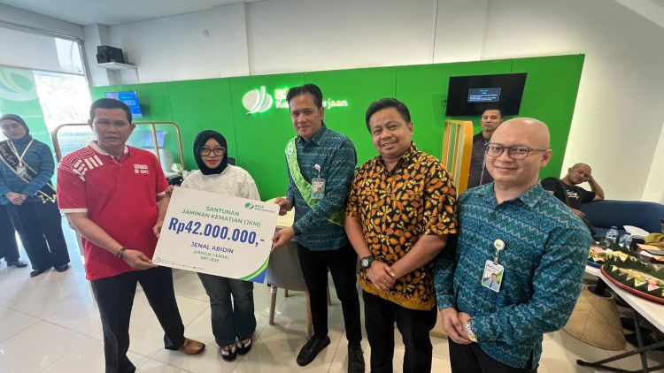 Untuk memperingati Hari Pelanggan Nasional 2026, BPJS Ketenagakerjaan Kantor Cabang Bekasi Delta Mas menyiapkan berbagai kegiatan sebagai ungkapan terima kasih dan komitmen untuk memberi pelayanan terbaik bagi semua peserta.