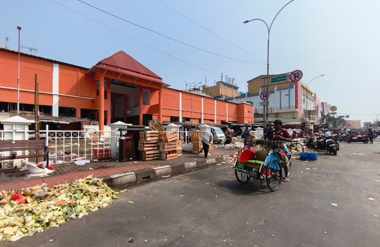 pasar baru cikarang renovasi 2026 Kondisi Pasar Baru Cikarang pasca direvitalisasi oleh Pemerintah Daerah Kabupaten Bekasi beberapa waktu lalu.