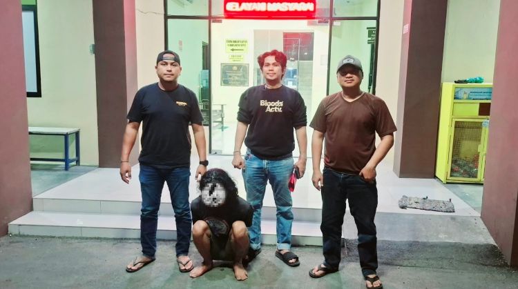 – Seorang pria berinisial SH (35), terduga pelaku penganiayaan terhadap pria berinisial P (36) di Kecamatan Babelan, Kabupaten Bekasi, ditangkap polisi setelah sempat melarikan diri hingga ke Pandeglang, Banten.